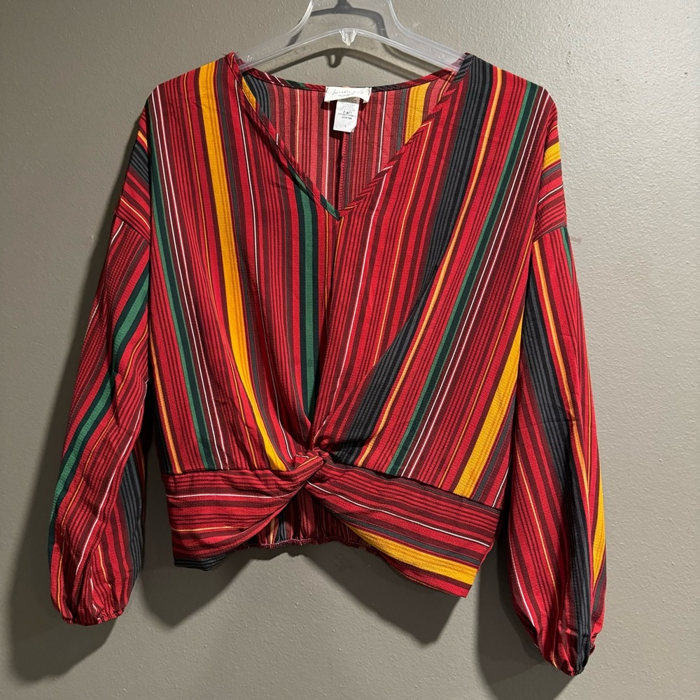Lavender Field Striped Long Sleeve V-neck Top with Front Knot Size Large